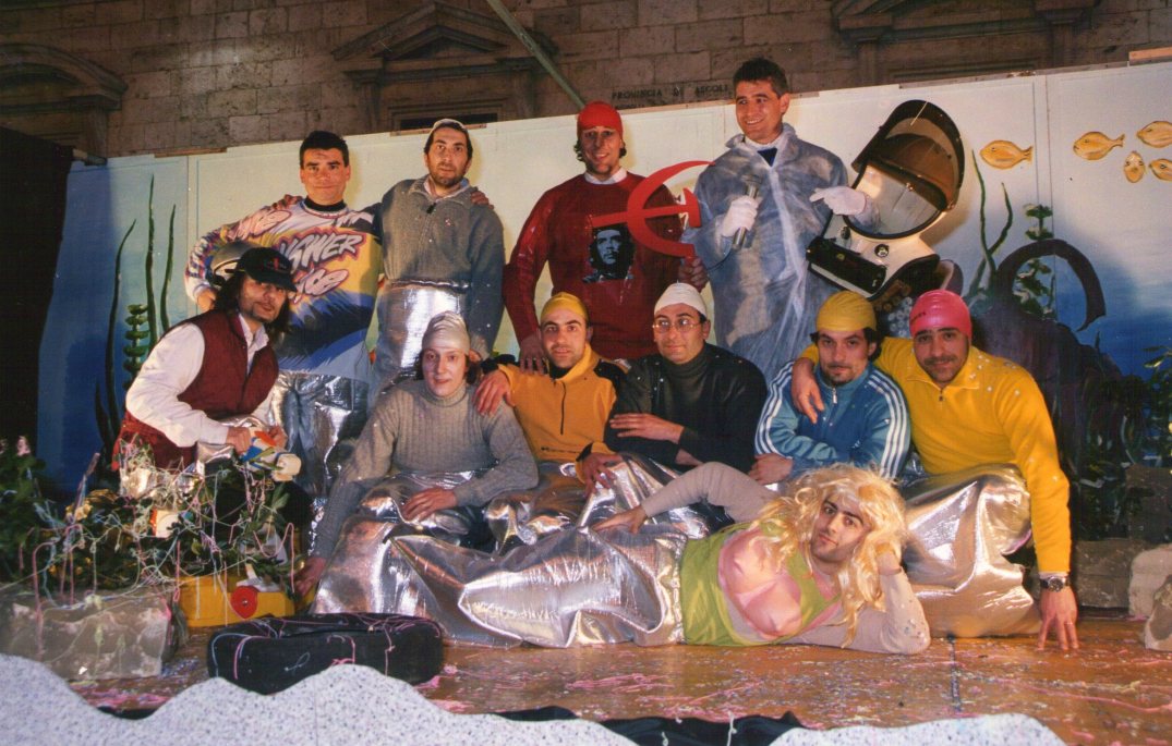 1 - tutti i pesci vennero a galla