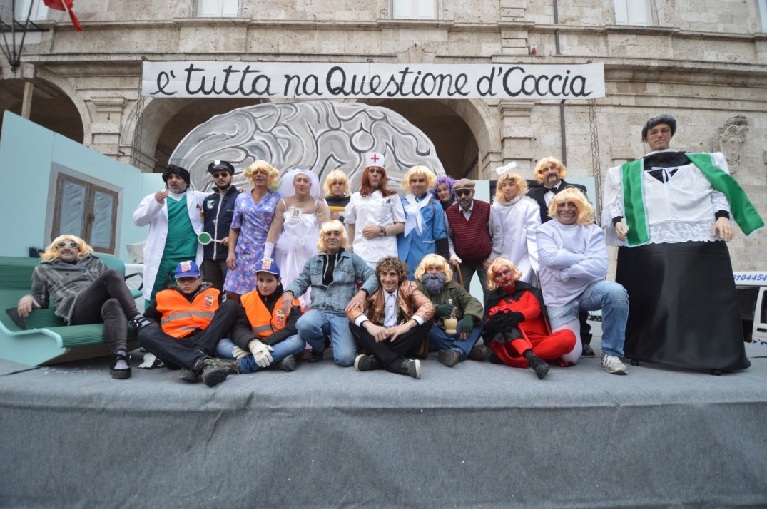 132. E' tutta na questione d'coccia