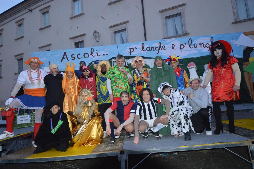 176. Ascoli...p'larghe e p'lunghe